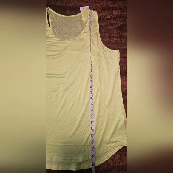 Quccefods Women's Mesh Athletic Sleeveless Workout Tank Tops Neon Green 2XL NWT - Picture 12 of 12